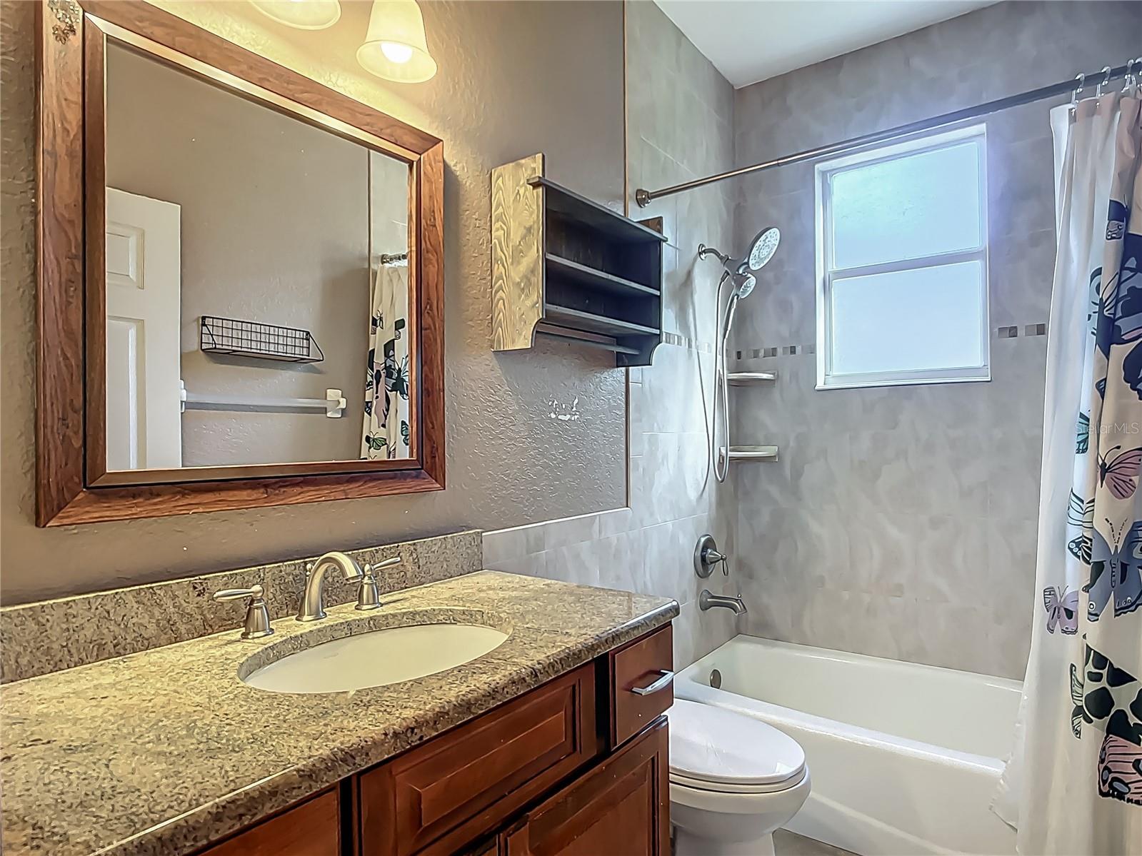 RIVER HILLS COUNTRY CLUB PARCE - Residential