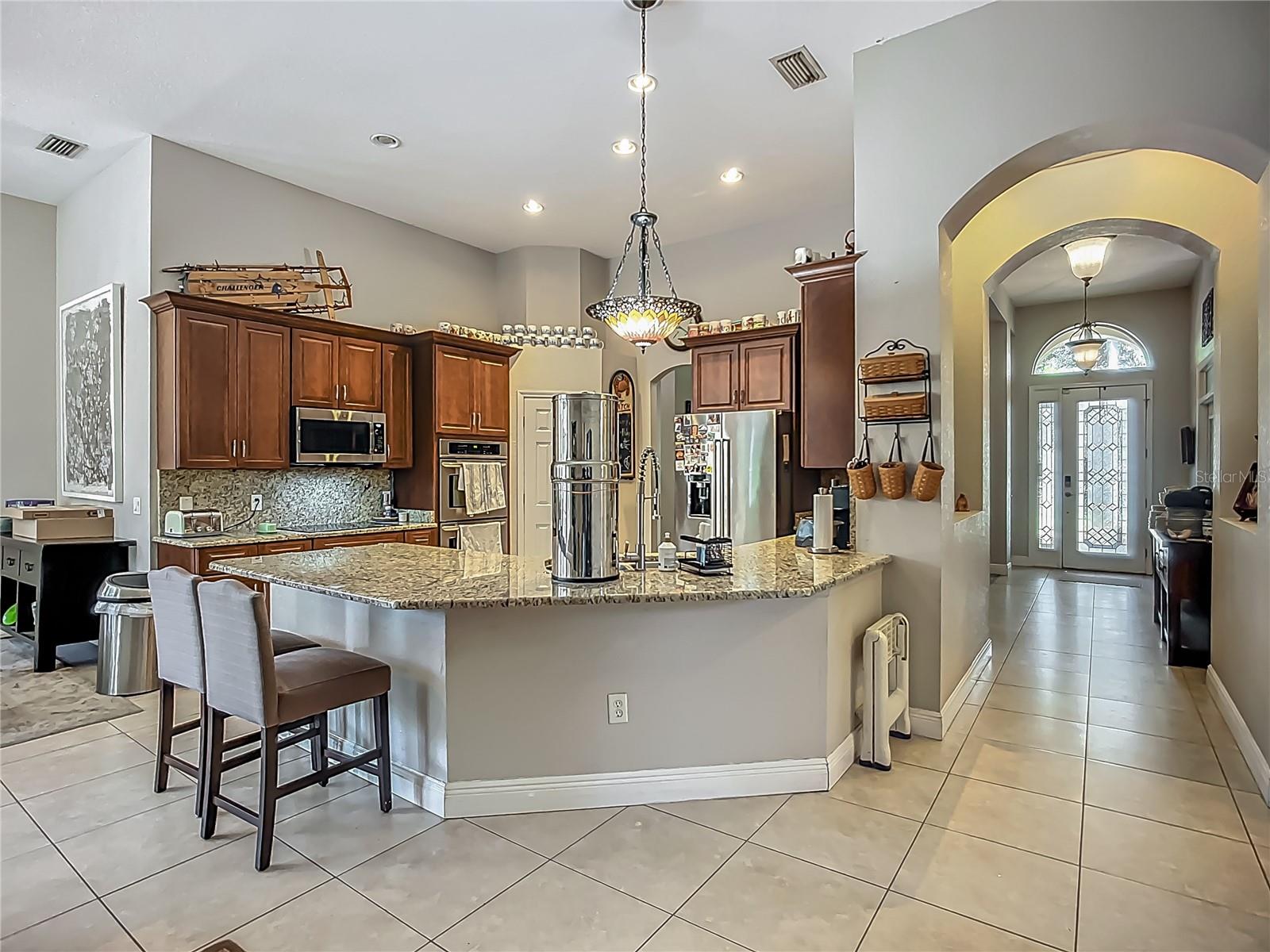 RIVER HILLS COUNTRY CLUB PARCE - Residential