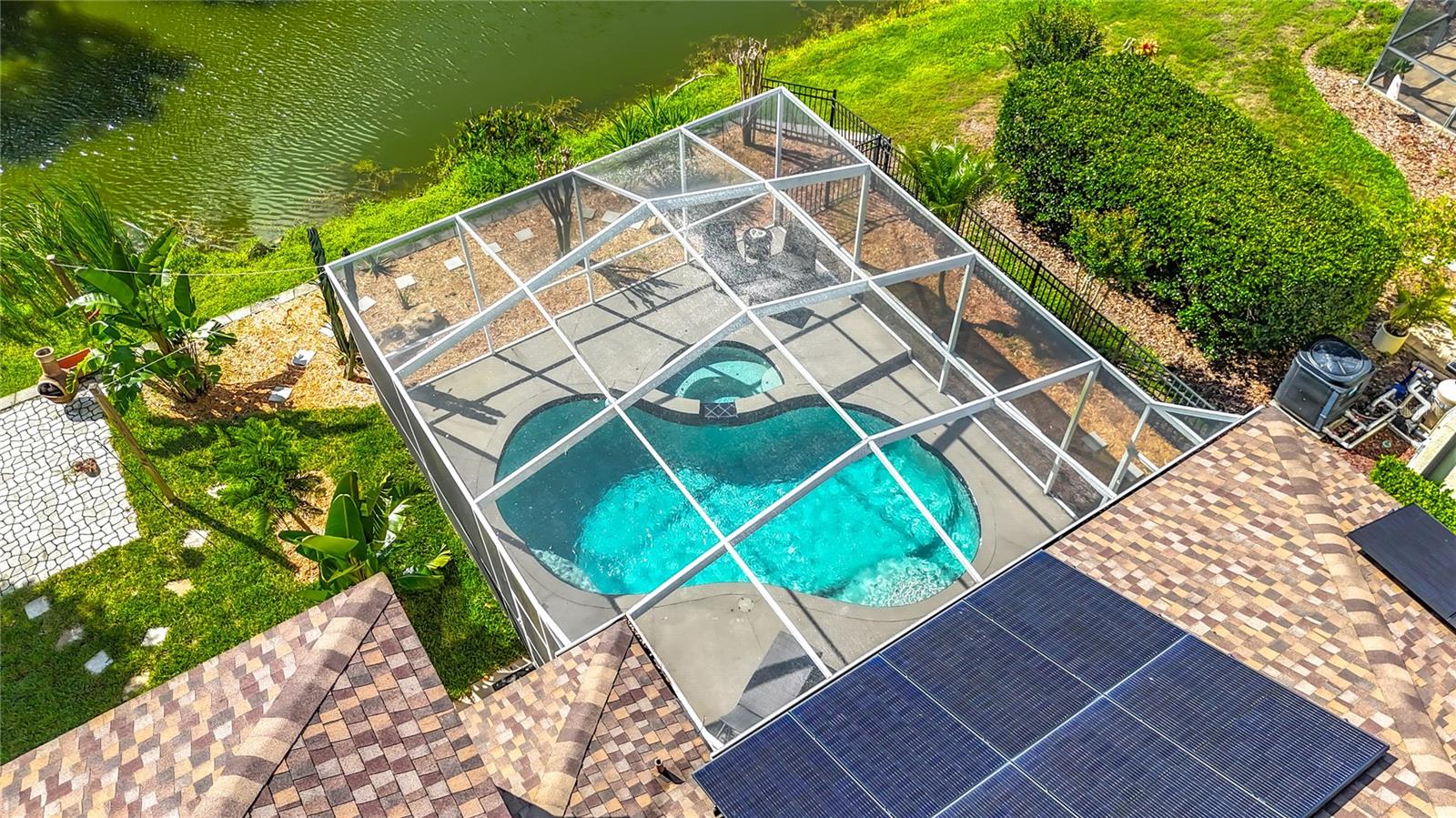 RIVER HILLS COUNTRY CLUB PARCE - Residential