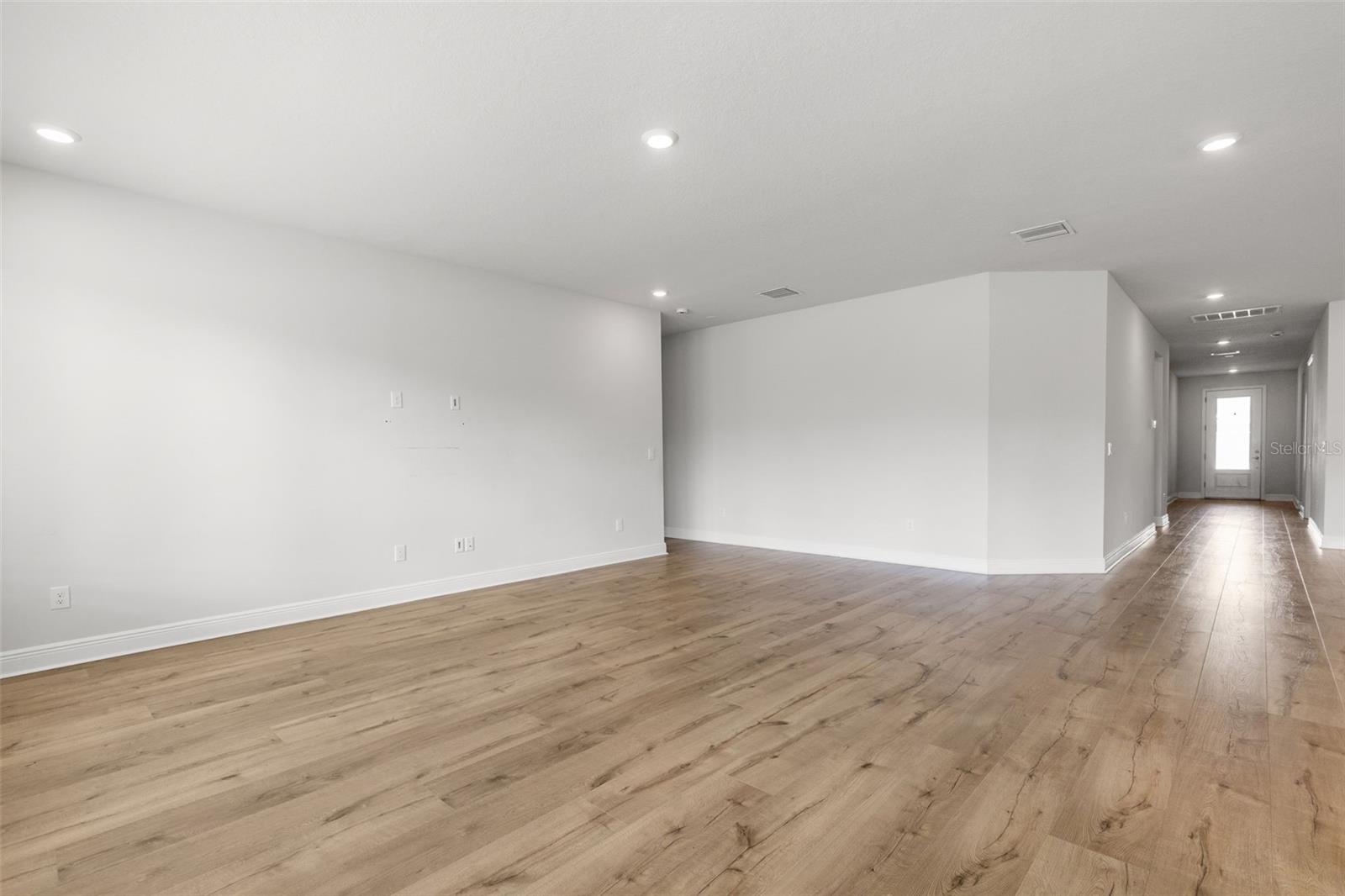 CHAPEL CROSSINGS - Residential
