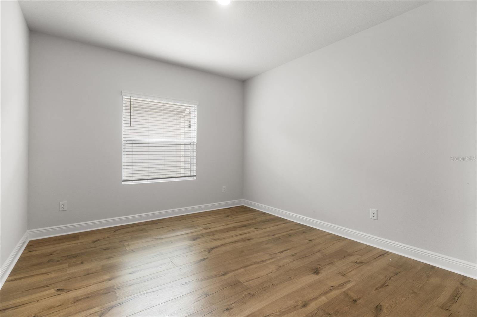 CHAPEL CROSSINGS - Residential