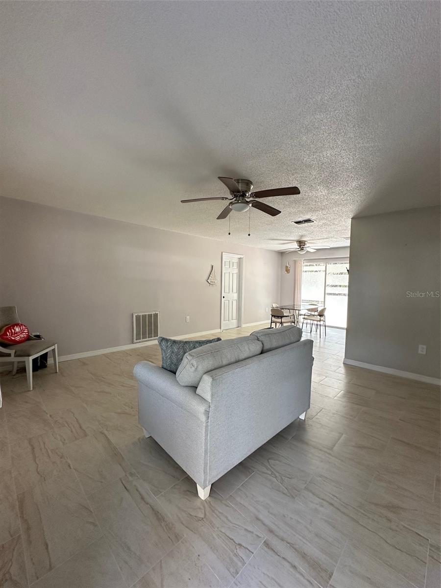 CRYSTAL PARK - Residential