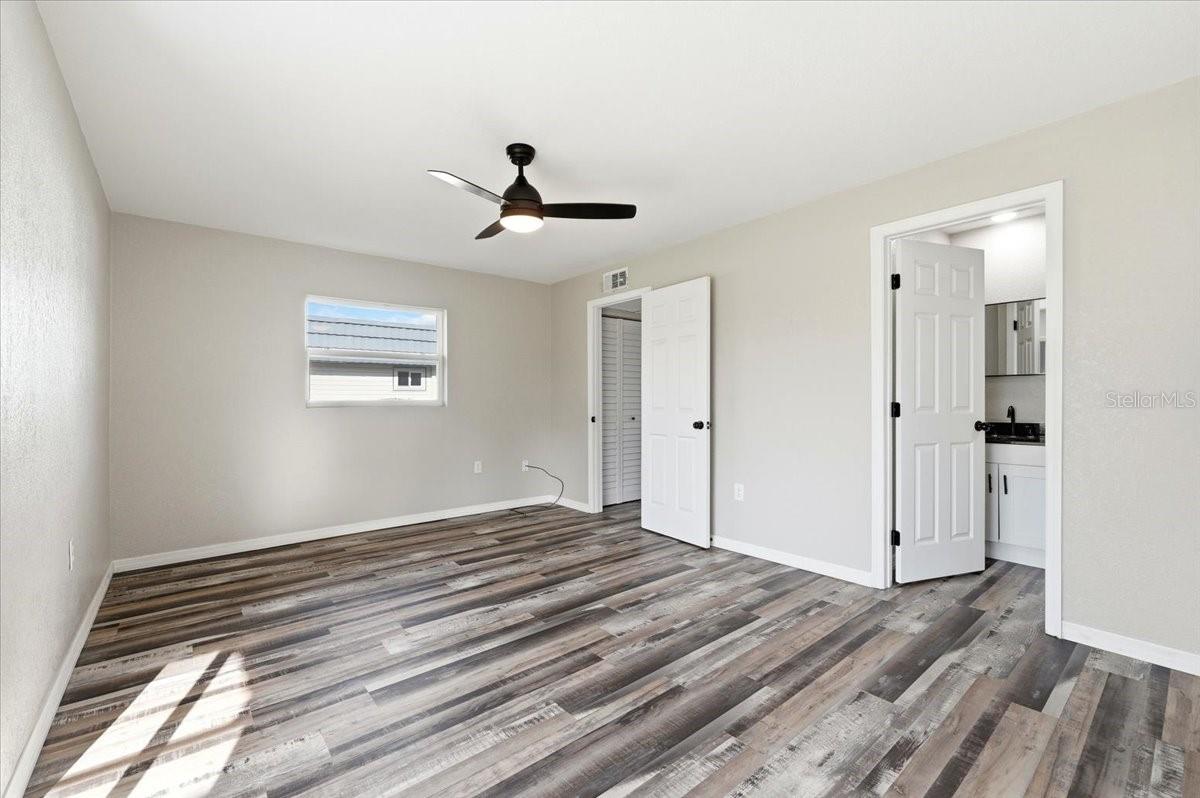 ANDOVER E CONDO - Residential