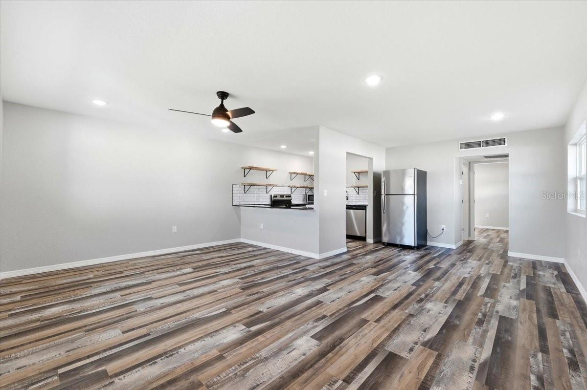 ANDOVER E CONDO - Residential