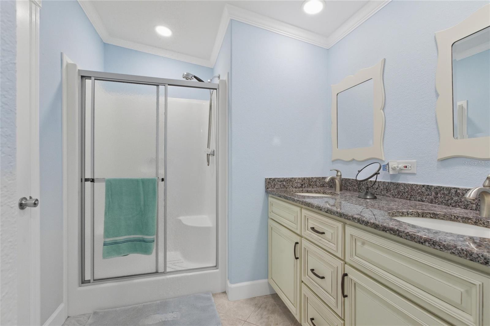 MAPLE LEAF ESTATES - Residential