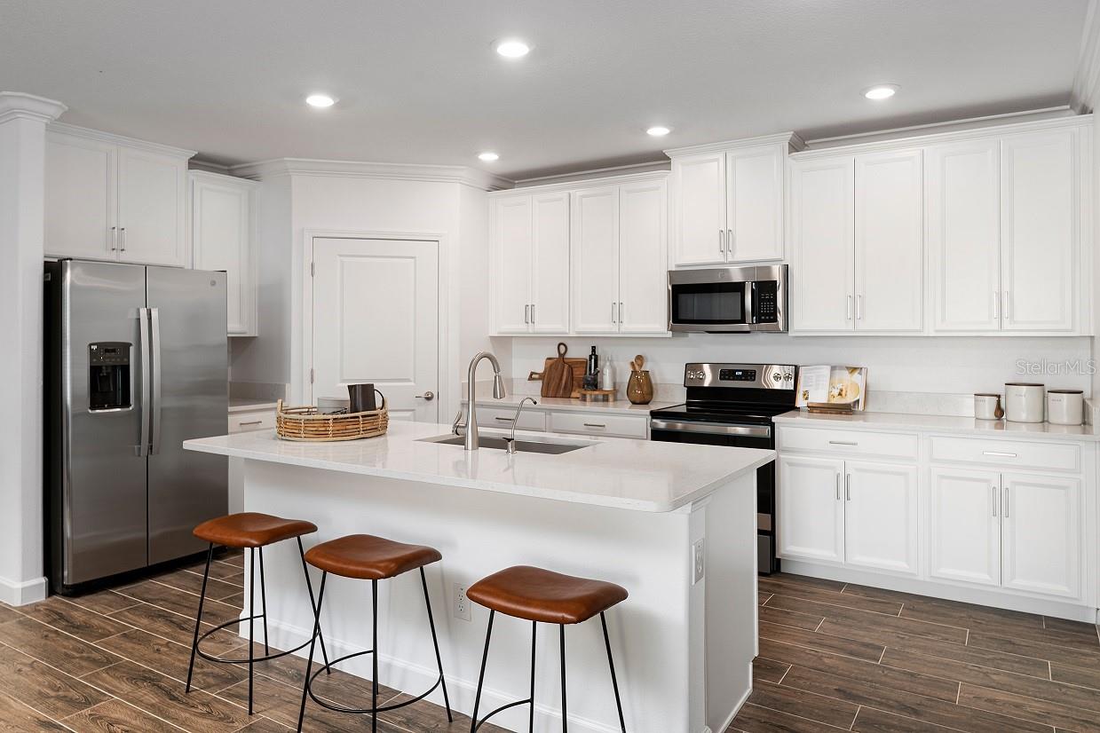 SOUTHSHORE BAY - Residential