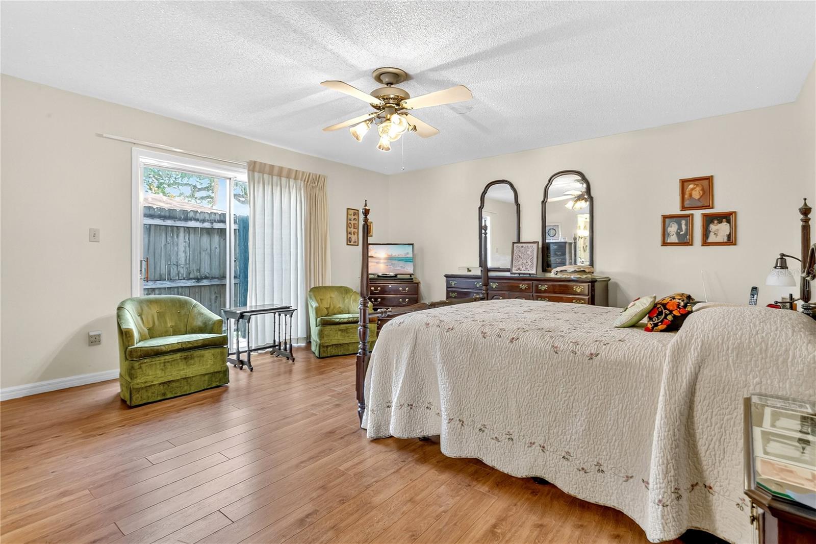 LAKE CONWAY WOODS - Residential