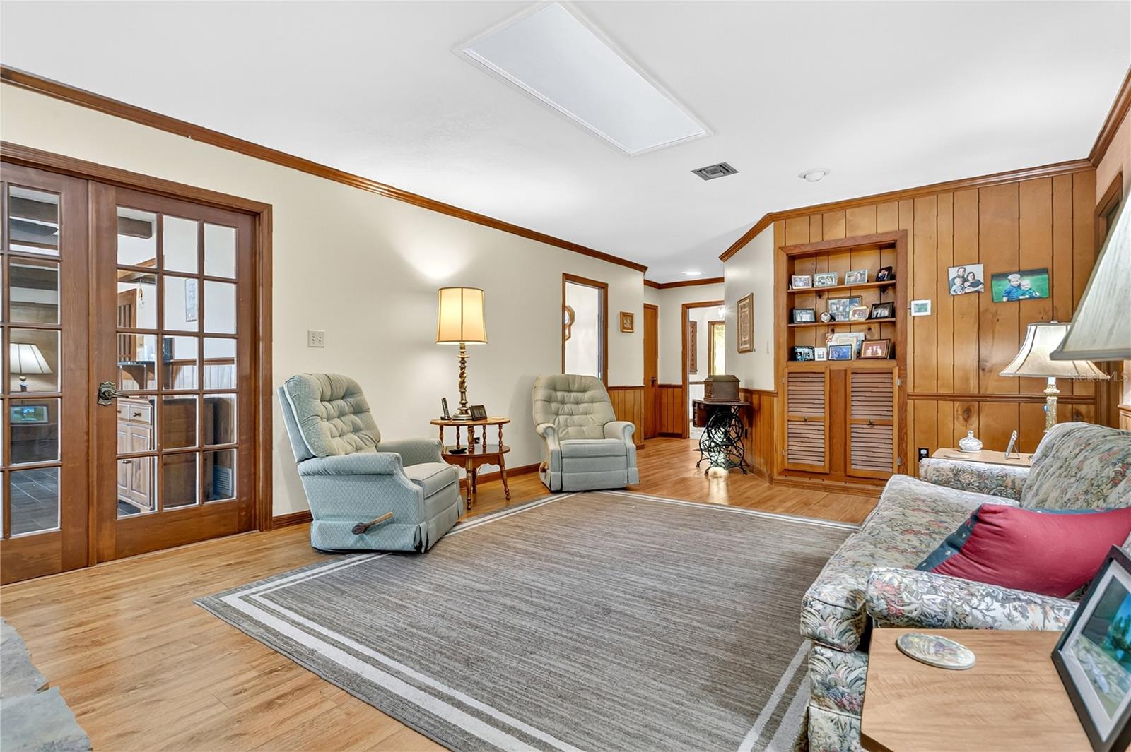 LAKE CONWAY WOODS - Residential