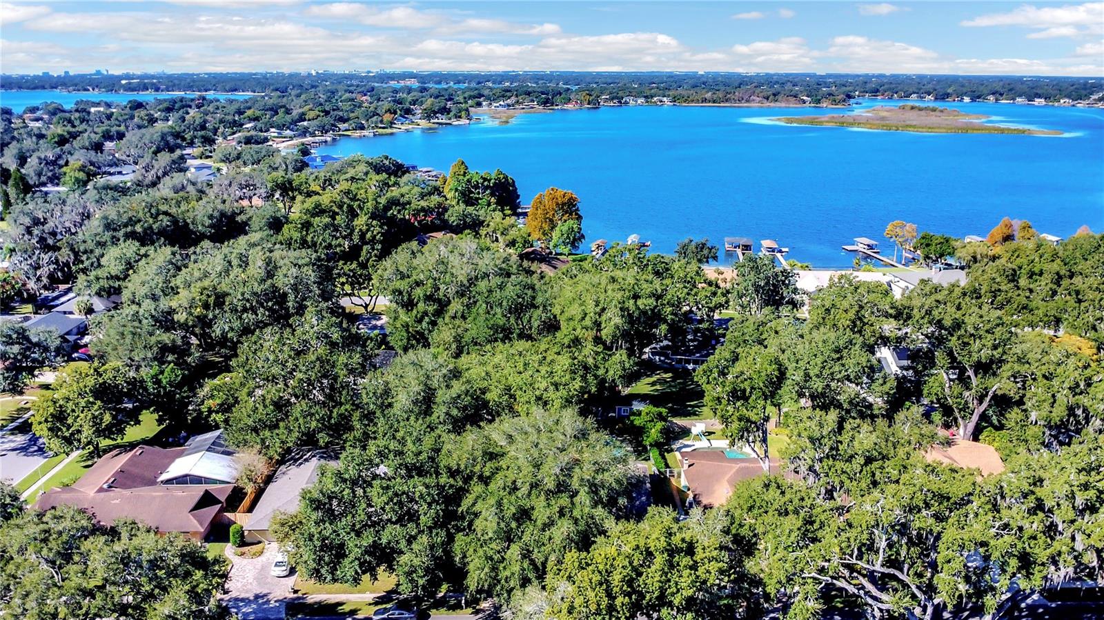 LAKE CONWAY WOODS - Residential