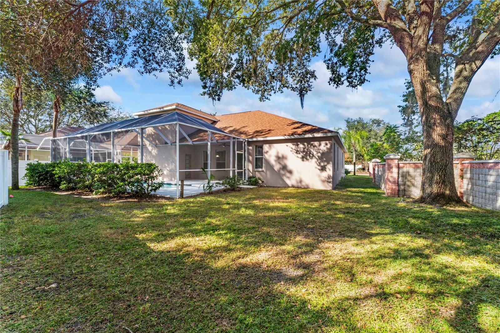 WILLOW BEND - Residential