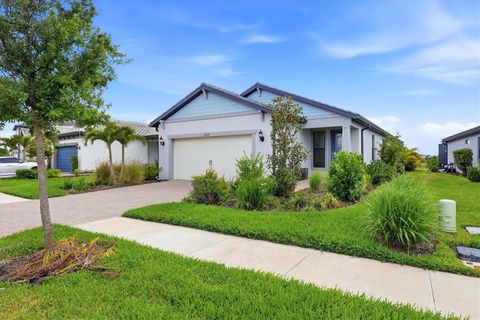 Photo of 6229 Fish Eagle Court, Nokomis, FL 34275 (MLS # N6143692)