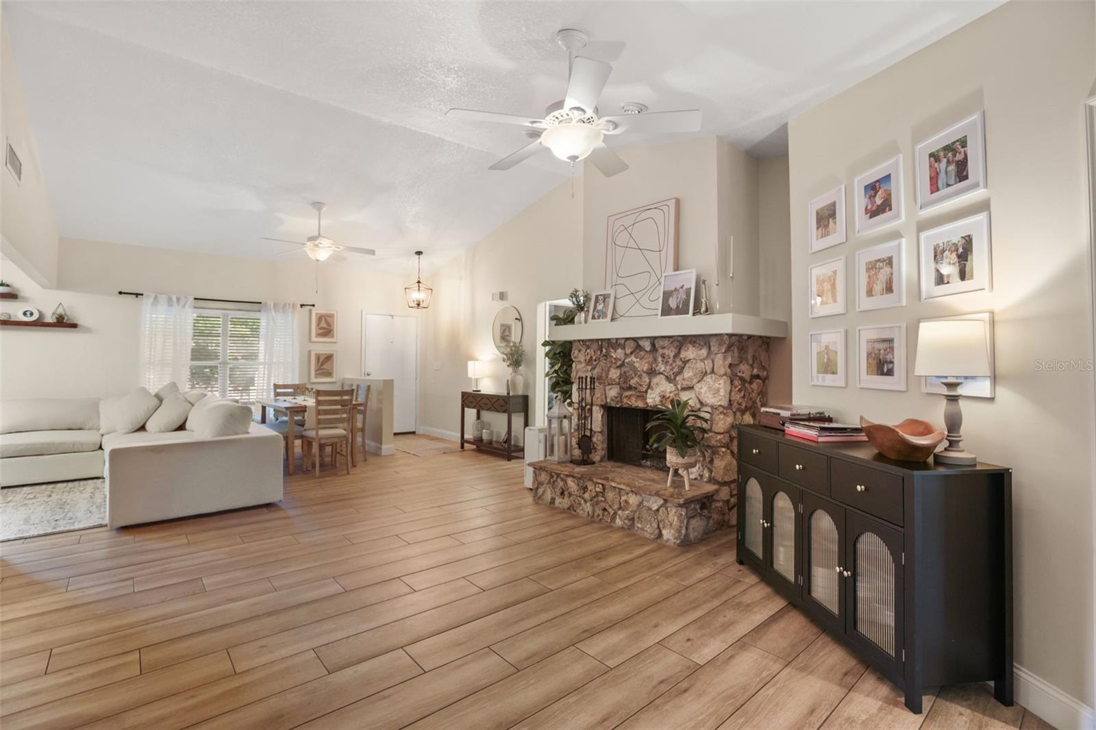 FOXWOOD PH 1 - Residential