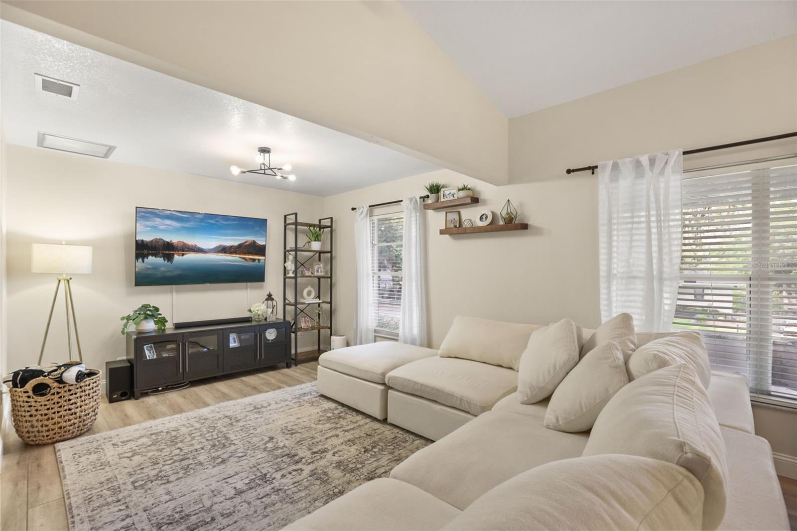 FOXWOOD PH 1 - Residential