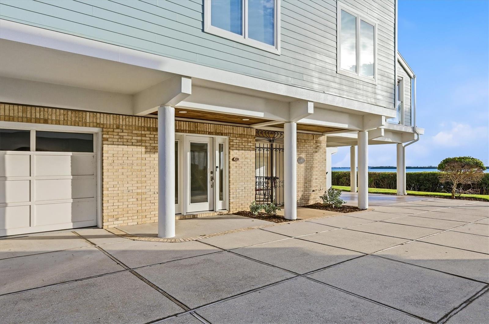 TIDY ISLAND PH II - Residential