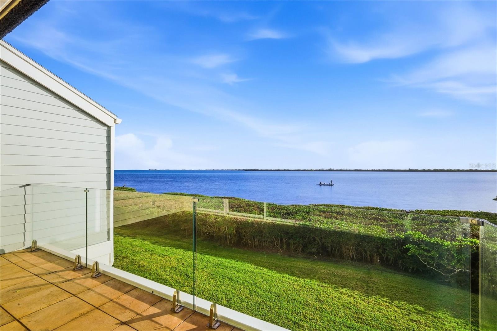 TIDY ISLAND PH II - Residential