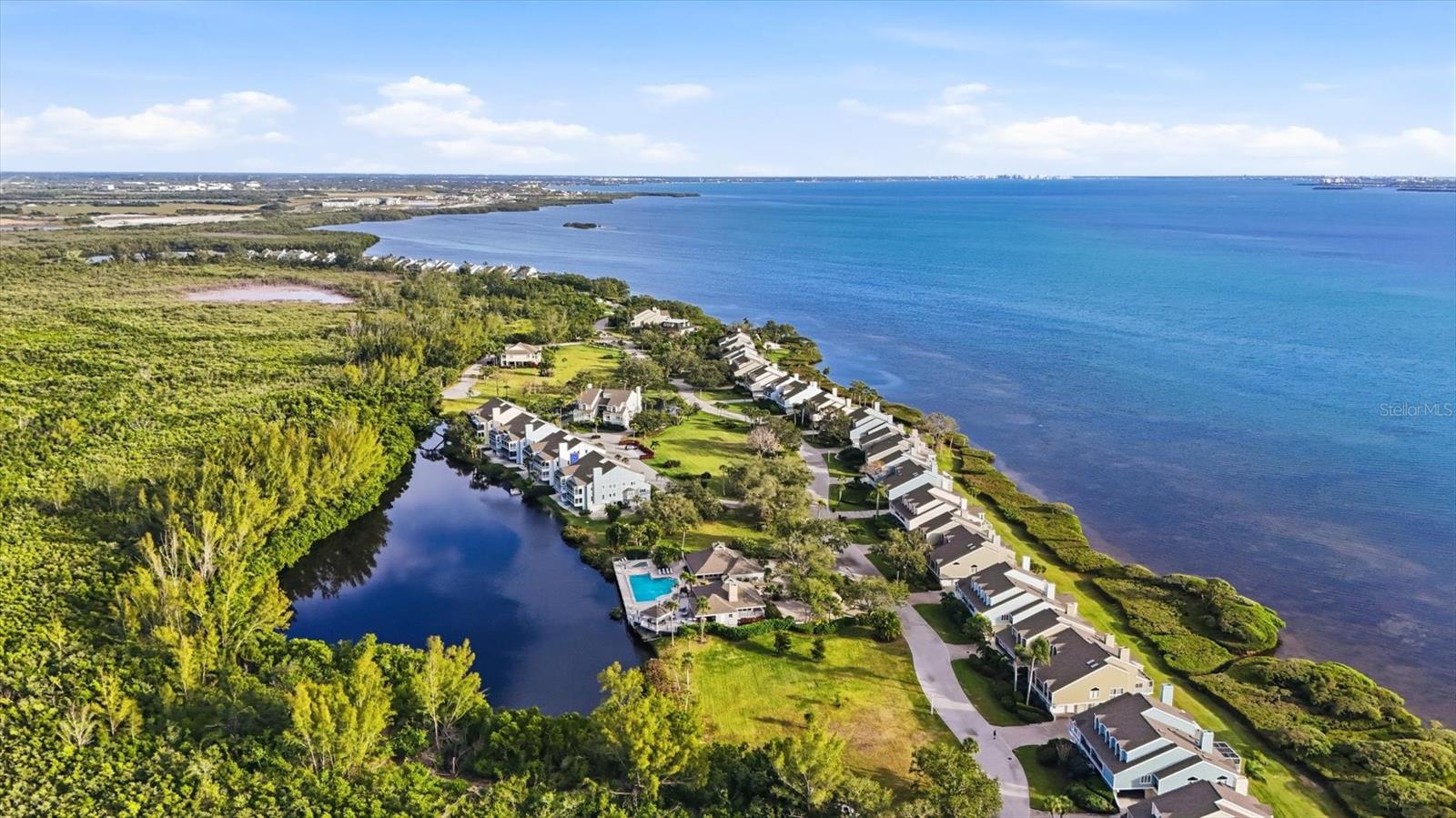 TIDY ISLAND PH II - Residential