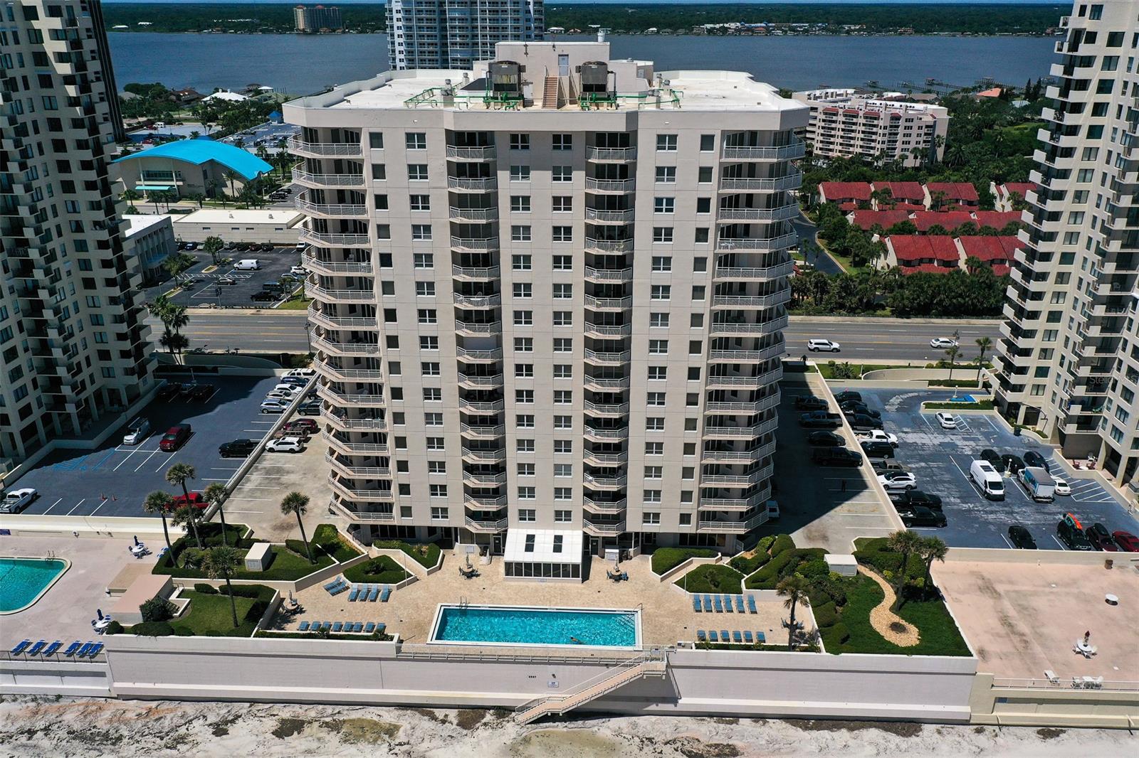 Oceans 06 Condo - Residential