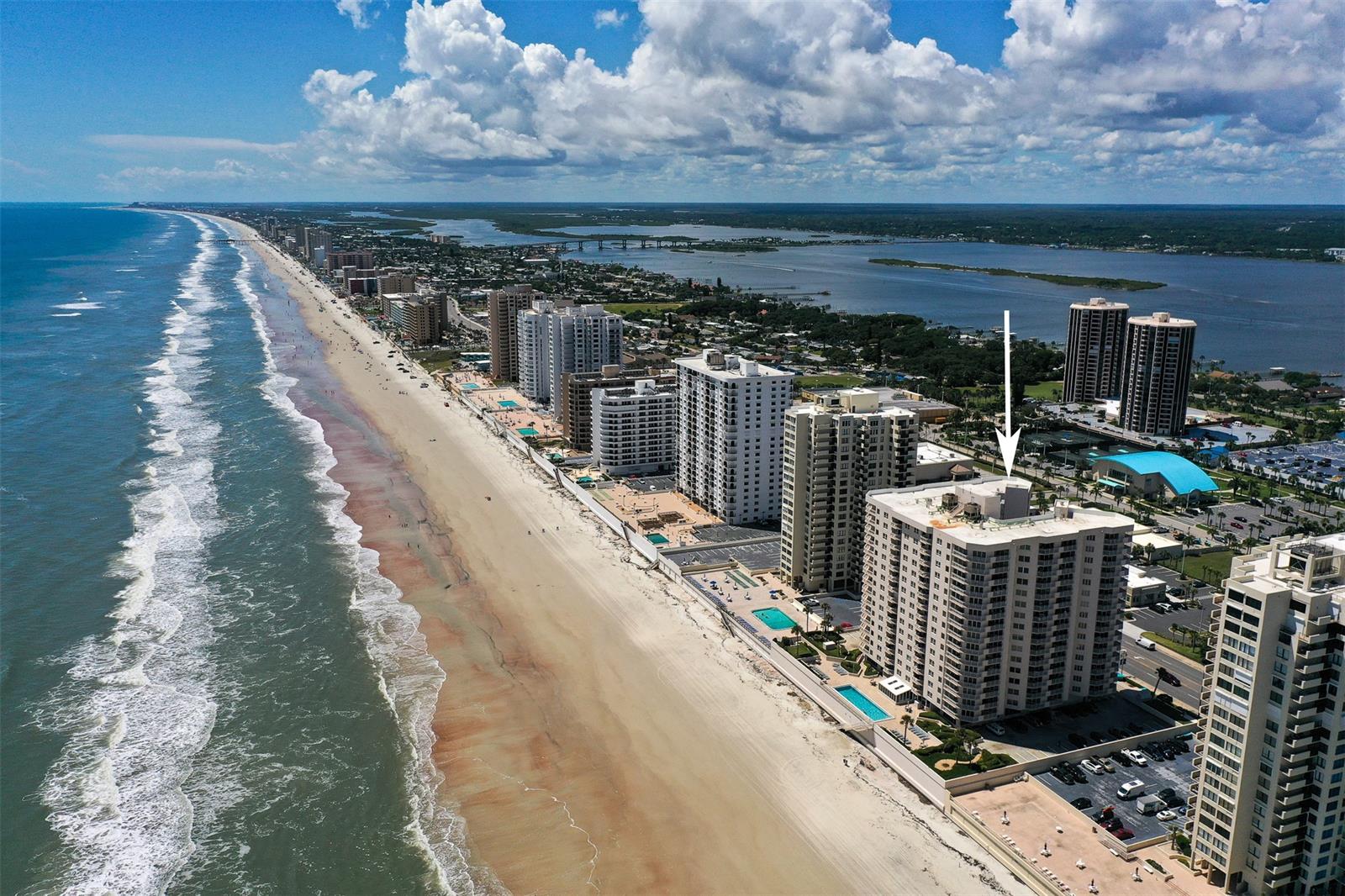 Oceans 06 Condo - Residential