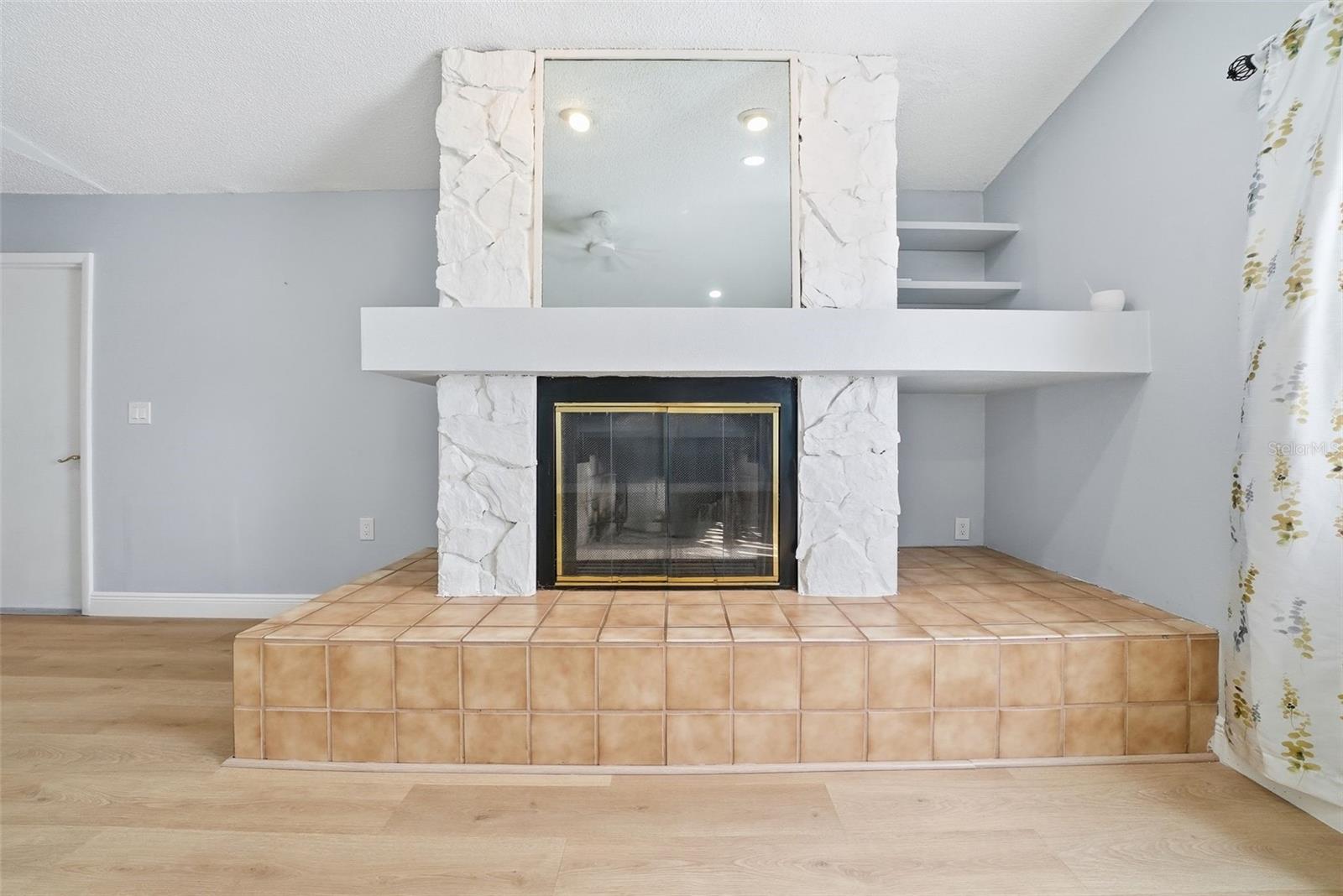 COUNTRYSIDE NORTH - Residential