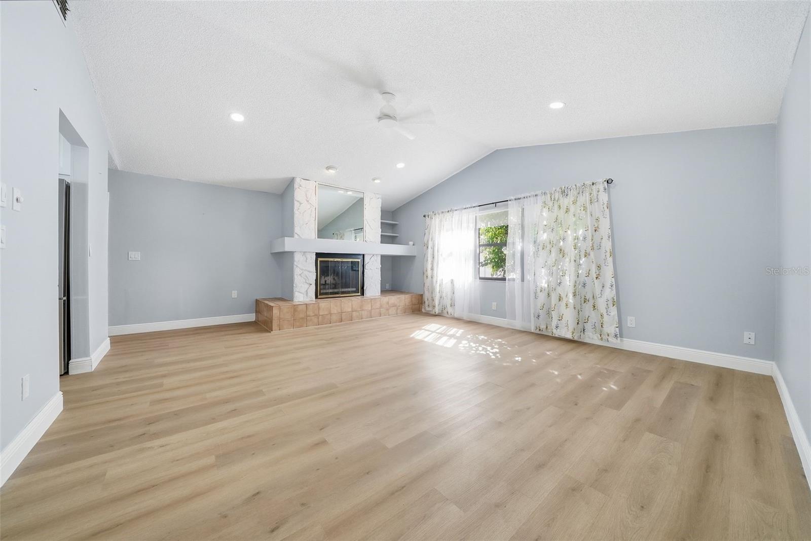 COUNTRYSIDE NORTH - Residential