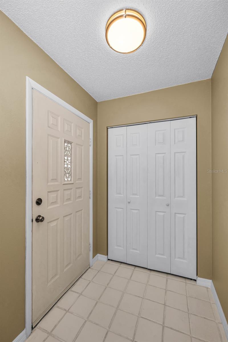 ON TOP OF THE WORLD - Residential