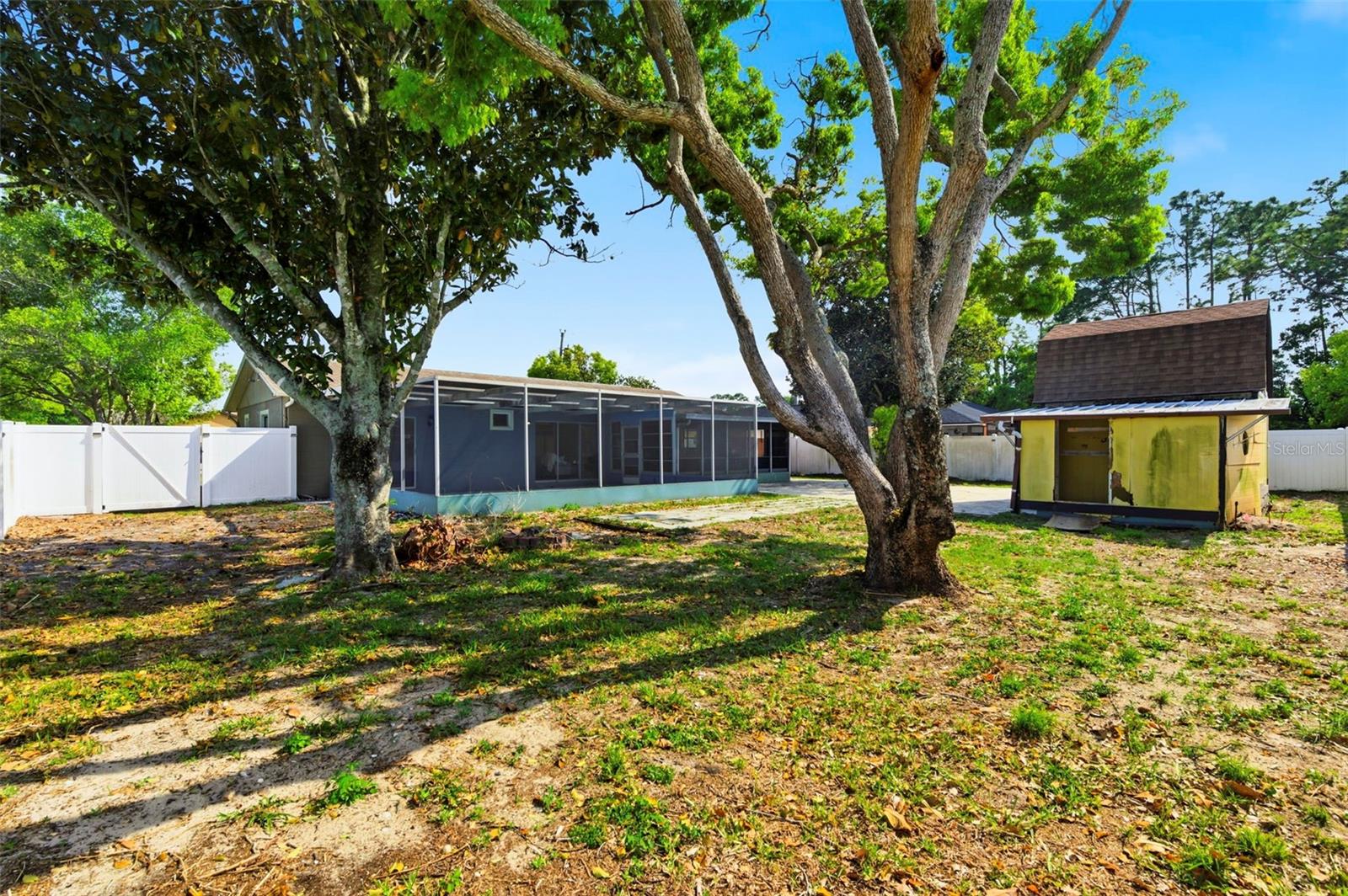 SPRING HILL - Residential