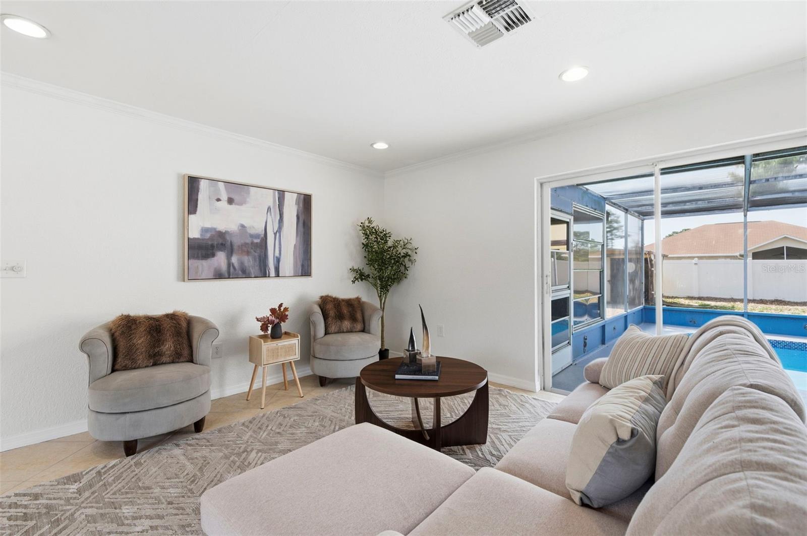 SPRING HILL - Residential