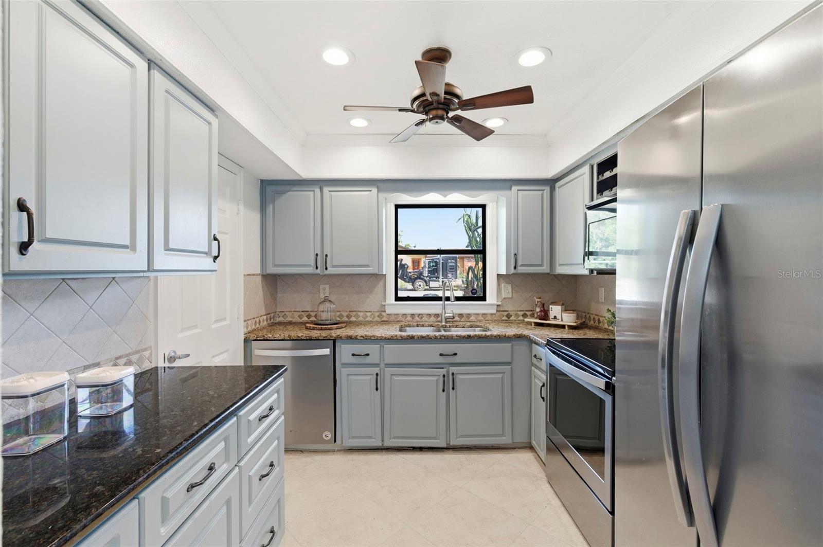 SPRING HILL - Residential