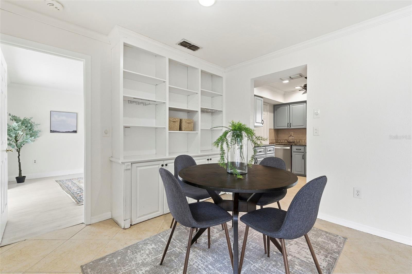 SPRING HILL - Residential