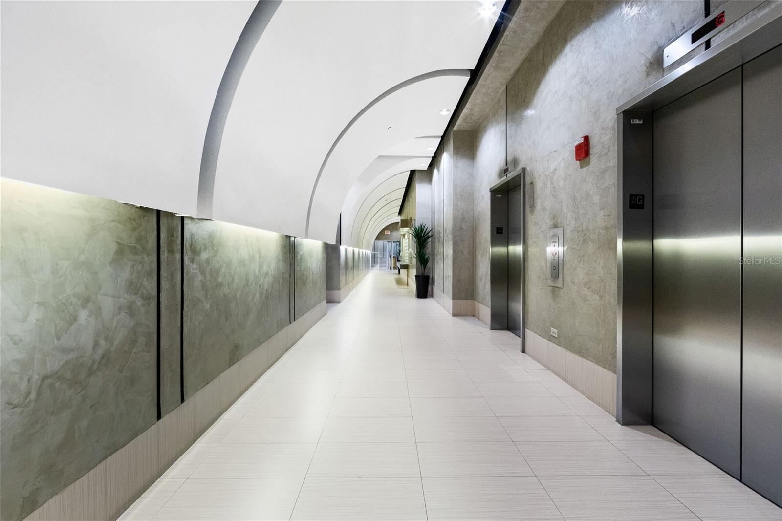 METRO PLAZA - Residential Lease