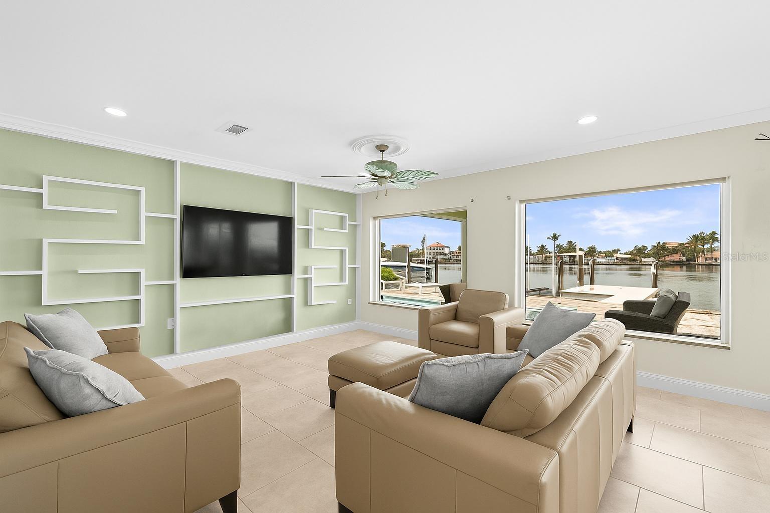 REDINGTON BEACH HOMES 6TH ADD - Residential