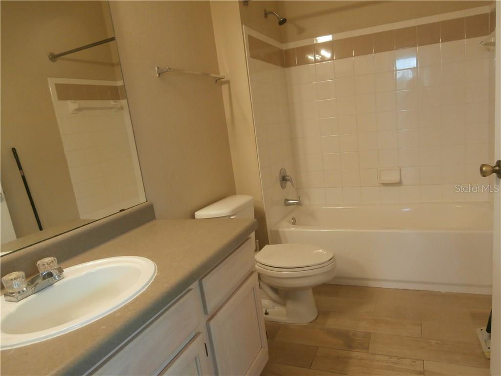 HAMPTONS/METROWEST - Residential Lease