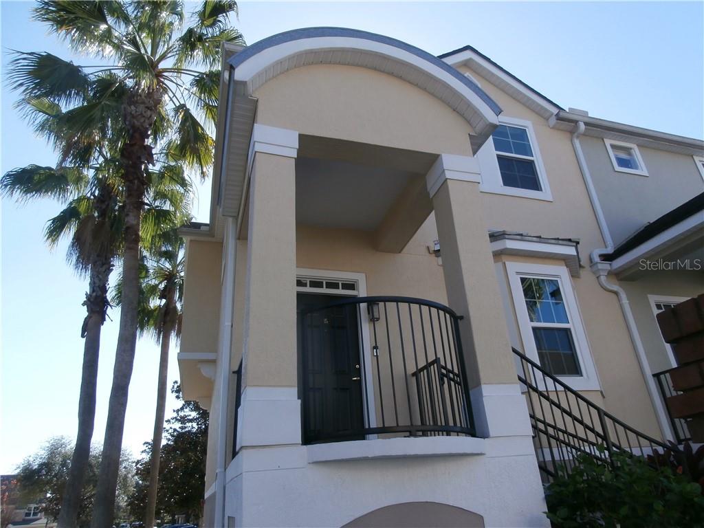 HAMPTONS/METROWEST - Residential Lease