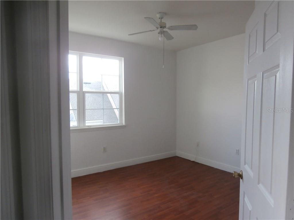 HAMPTONS/METROWEST - Residential Lease