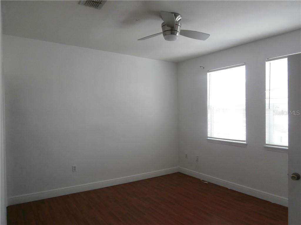 HAMPTONS/METROWEST - Residential Lease