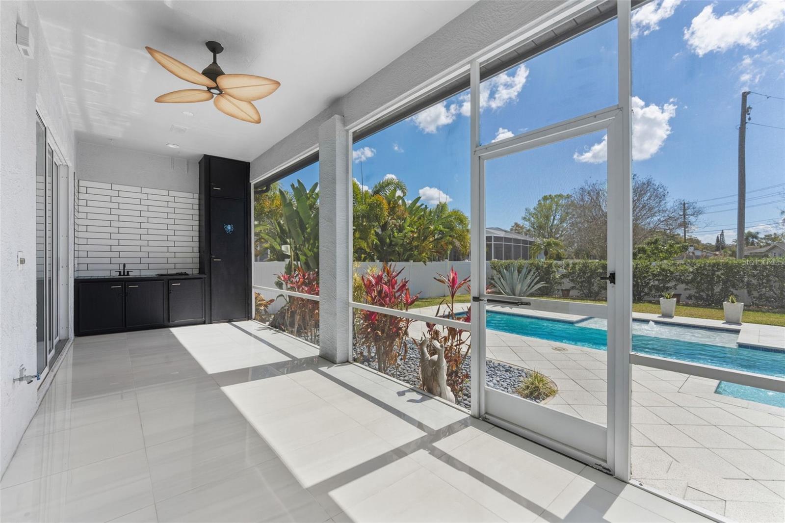 PHILIPPE POINTE - Residential