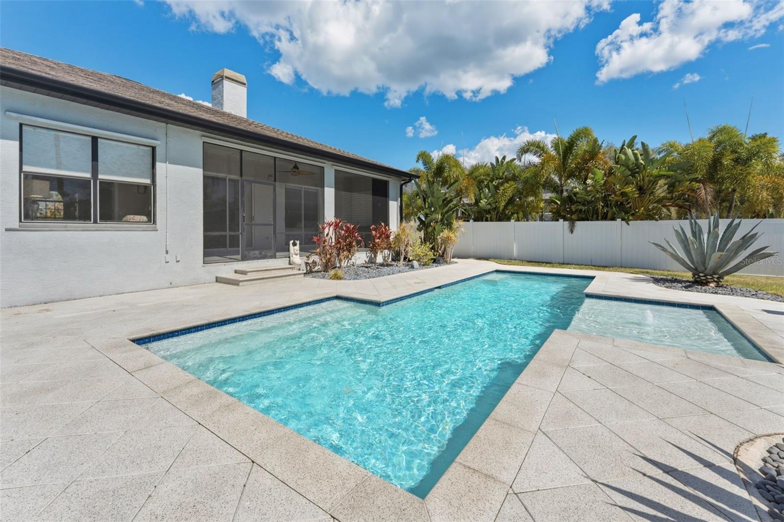 PHILIPPE POINTE - Residential