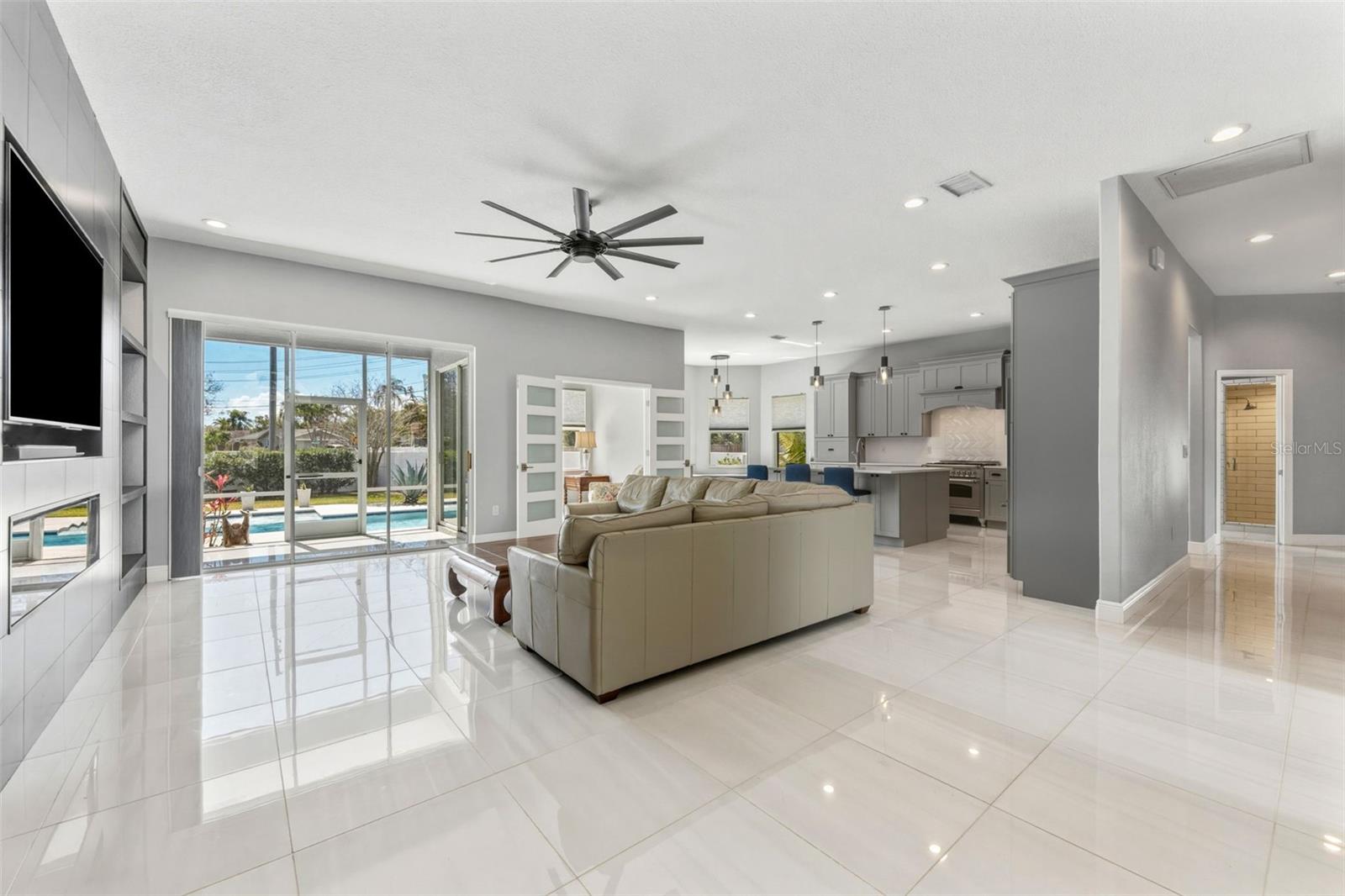 PHILIPPE POINTE - Residential