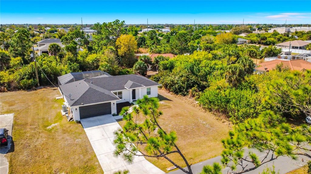 Photo of 11177 Chalet Avenue, Englewood, FL 34224 (MLS # A4683958)