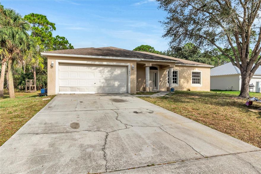 Well-maintained home in a quiet Palm Bay neighborhood with NO HOA. Features a functional layout with comfortable living spaces, a bright kitchen, generously sized bedrooms, PLUS a den—ideal for a home office or flex space. Conveniently located near I-95, shopping, dining, schools, and parks. Great opportunity—don’t miss it!
