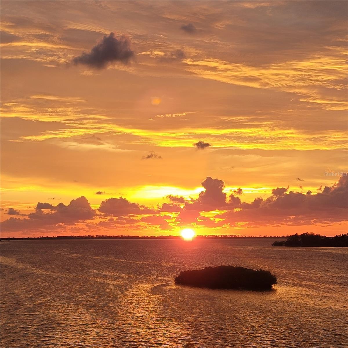 2700 BAYSHORE BOULEVARD 11405