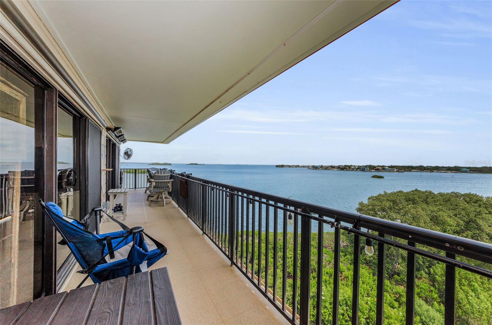 2700 BAYSHORE BOULEVARD 11405