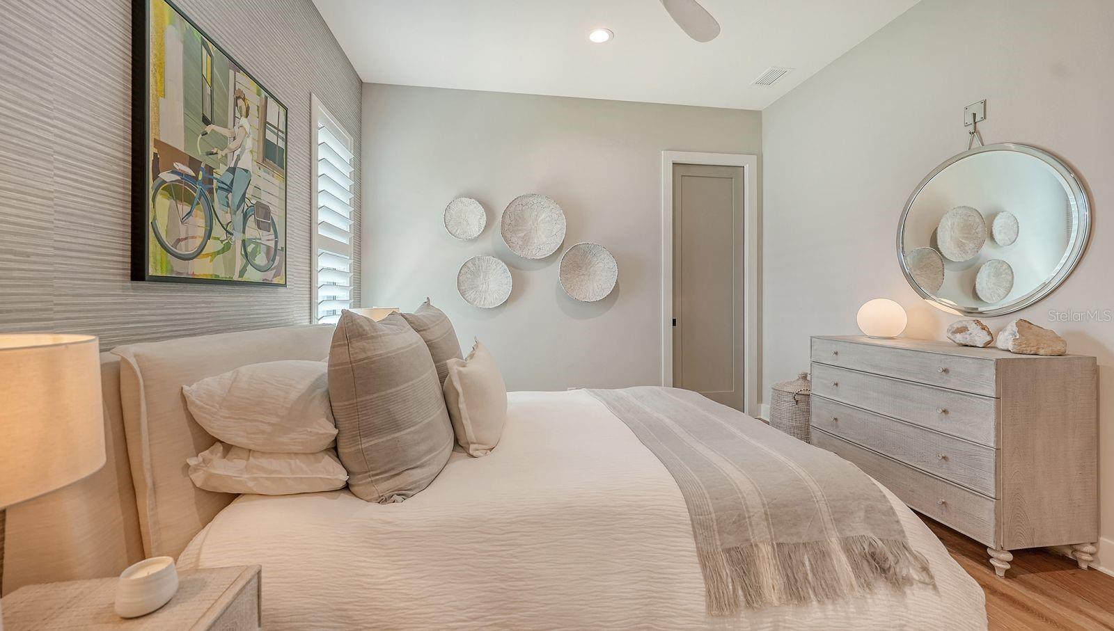 LAKEHOUSE COVE/WATERSIDE PH 3 - Residential