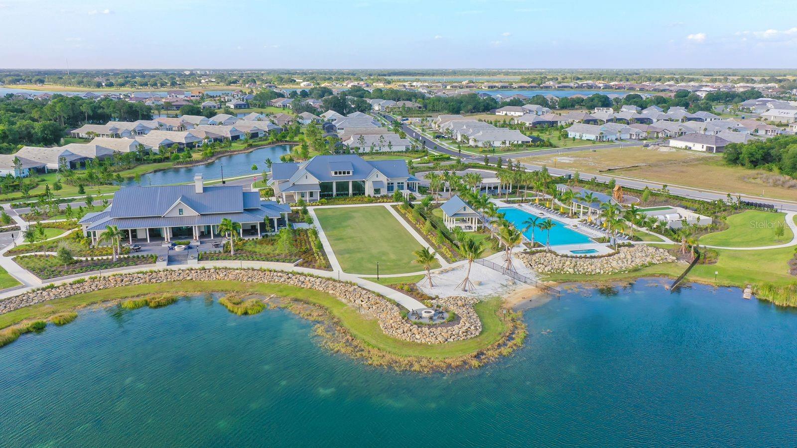 LAKEHOUSE COVE/WATERSIDE PH 3 - Residential