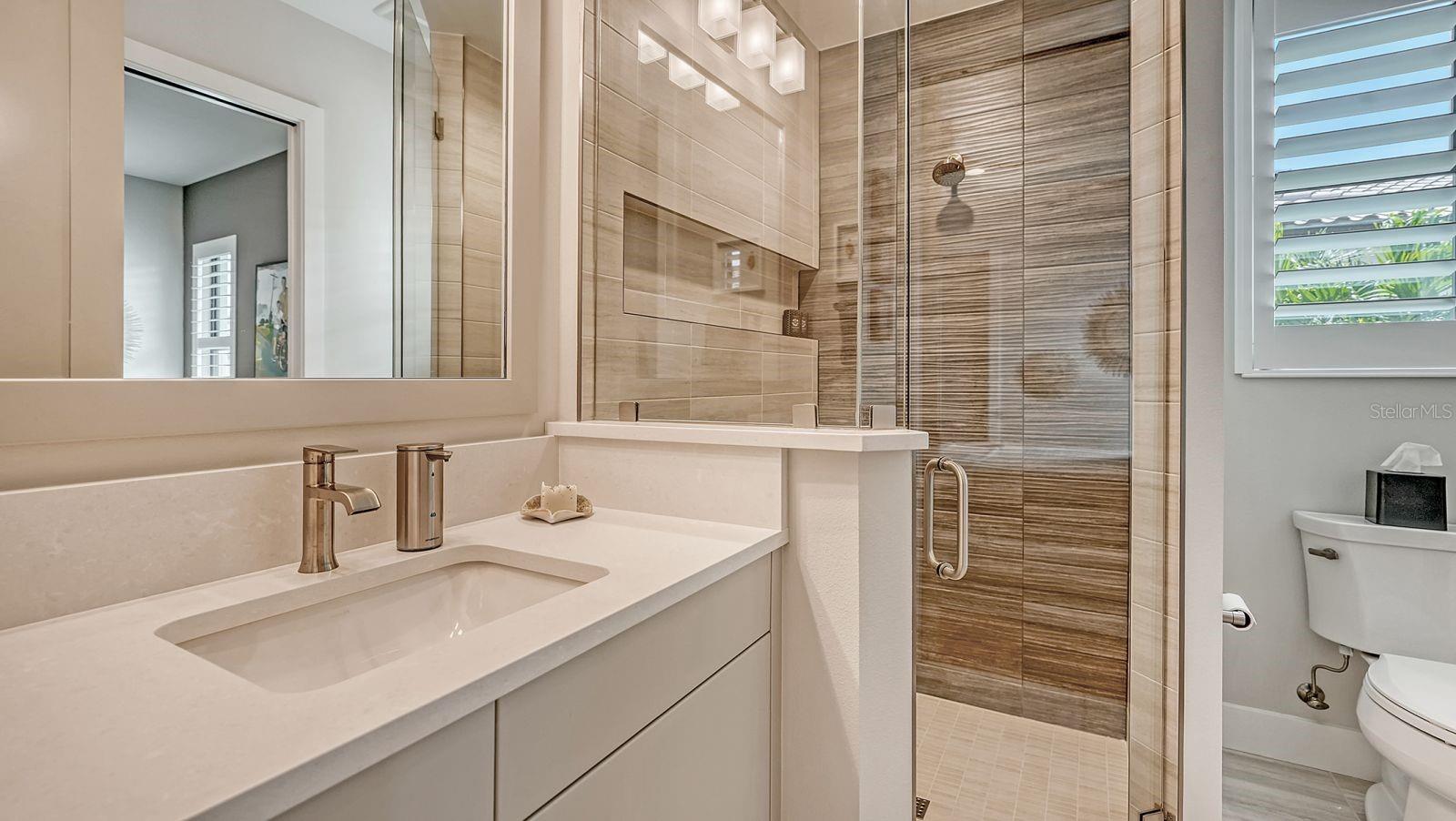 LAKEHOUSE COVE/WATERSIDE PH 3 - Residential