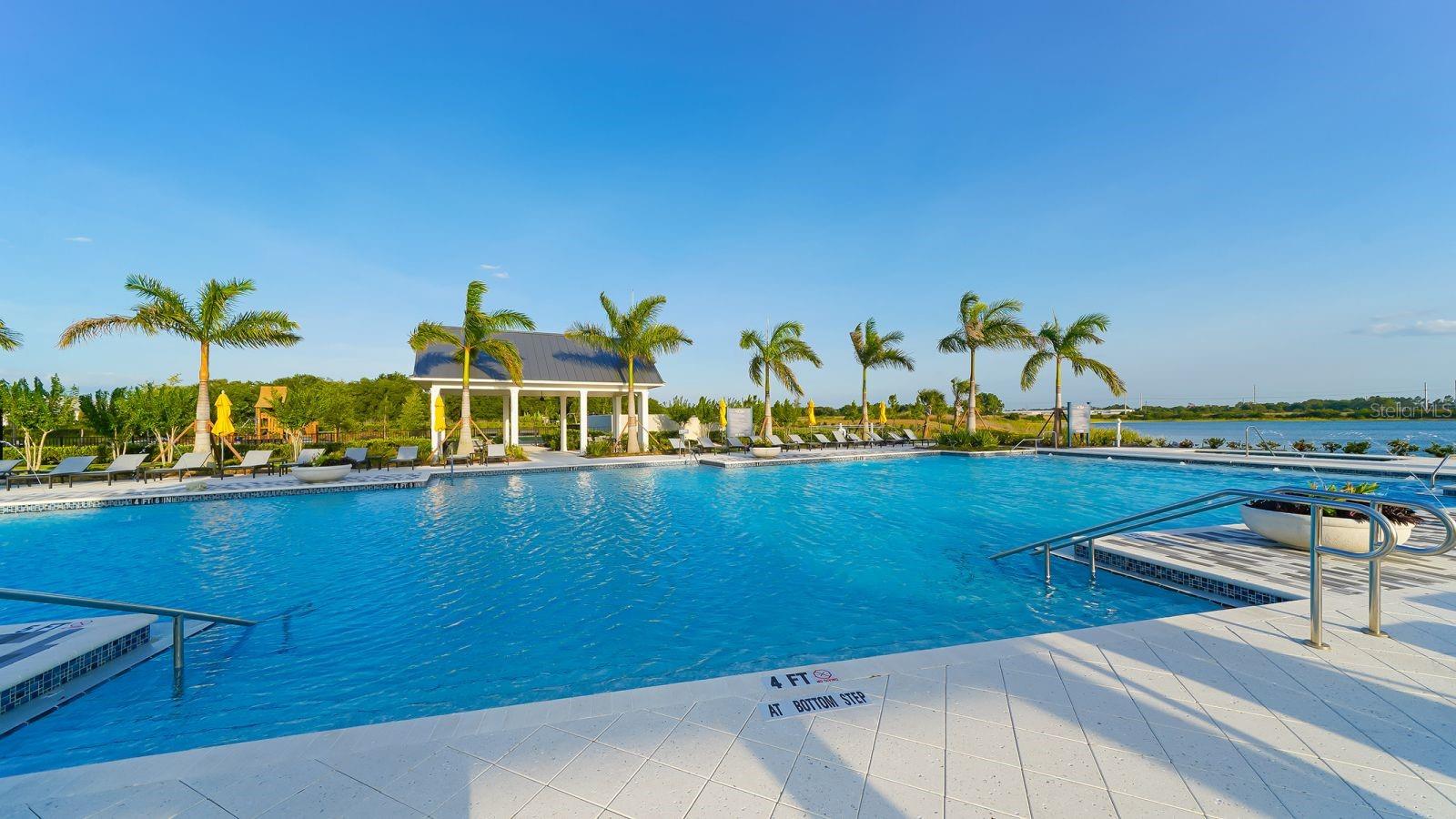 LAKEHOUSE COVE/WATERSIDE PH 3 - Residential