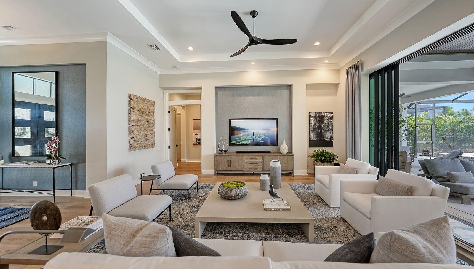 LAKEHOUSE COVE/WATERSIDE PH 3 - Residential