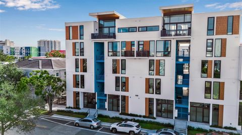 Photo of 1558 4th Street #208, Sarasota, FL 34236 (MLS # A4673640)