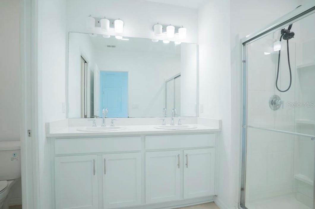 STEPPING STONE - Residential Lease