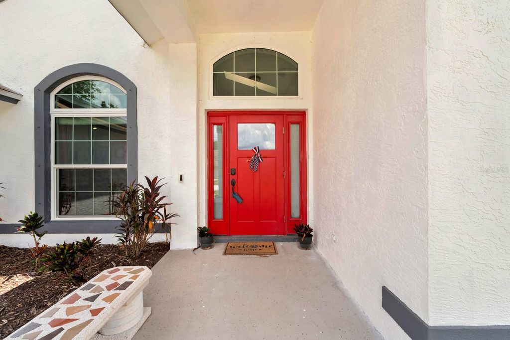 Photo of 9706 Glenpointe Drive, Riverview, FL 33569 (MLS # TB8408300)